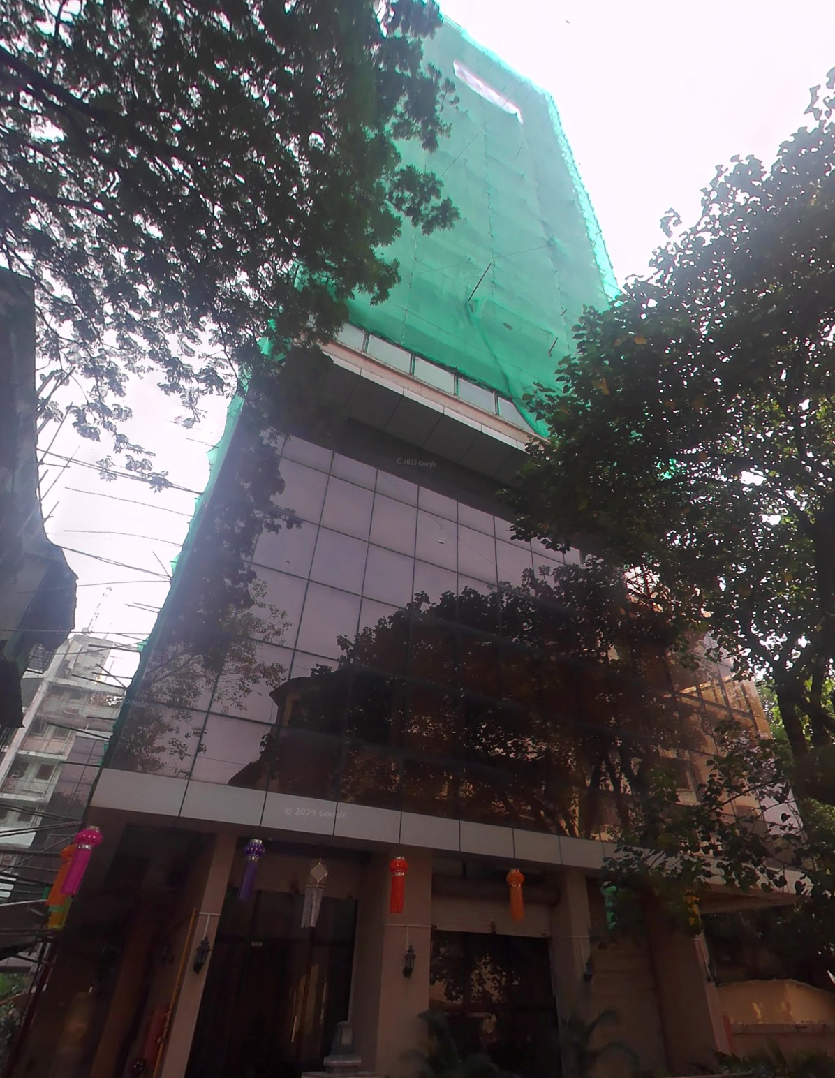 Flat for sale in Dwarkamai Tower, Matunga